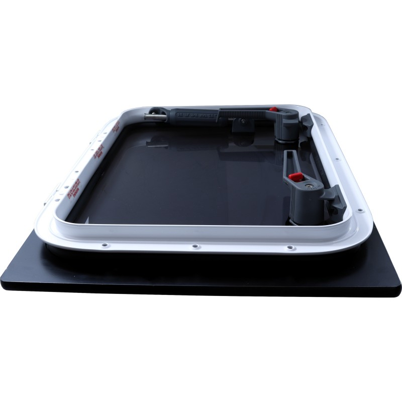 Bootsluke Lewmar FLUSH Profile 30 Glass Grau- Rahmen Weiss 527 x 397mm