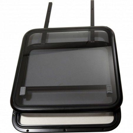 Lewmar PILOT 60 Schiebeluke – Schwarz, getöntes Acrylglas