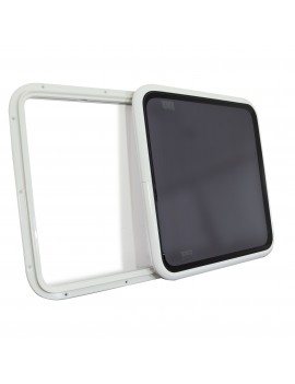 Lewmar Pilot Schiebeluke 844 × 790 mm – Weiß, Acrylglas www.e-nautica.de