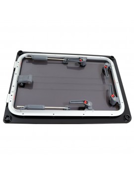 Lewmar FLUSH Luke für BAVARIA F2G 575x773 2