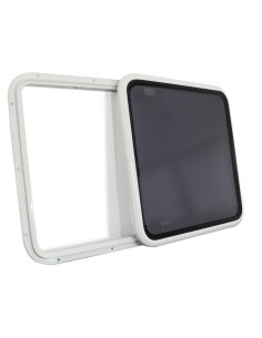 Lewmar Pilot 60 Schiebeluke – Weiß, Getöntes Acrylglas www.e-nautica.de 2