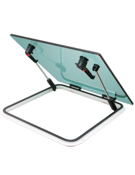 Bootsluke Lewmar Flush Profile 60 577x577  3 Gen grün