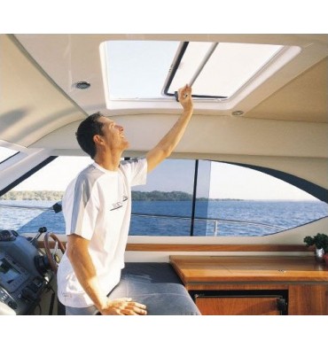 Lewmar Pilot 60 Schiebeluke – Silber, Getöntes Acrylglas | Bootsluke